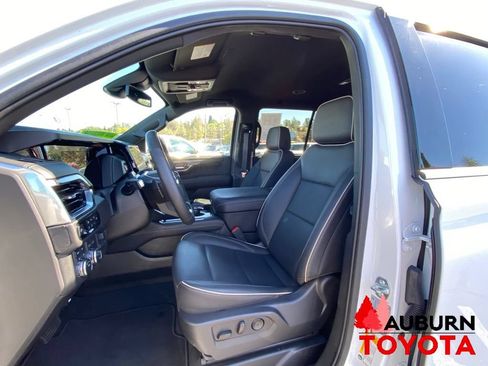 Used 2025 GMC Yukon Elevation AWD/4WD image 35
