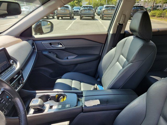 Used 2021 Nissan Rogue SL FWD image 19