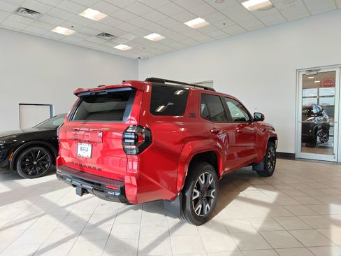 New 2026 Toyota 4Runner TRD Sport Premium AWD/4WD image 2