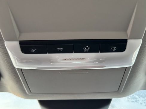 Certified 2023 Nissan Sentra SV image 37