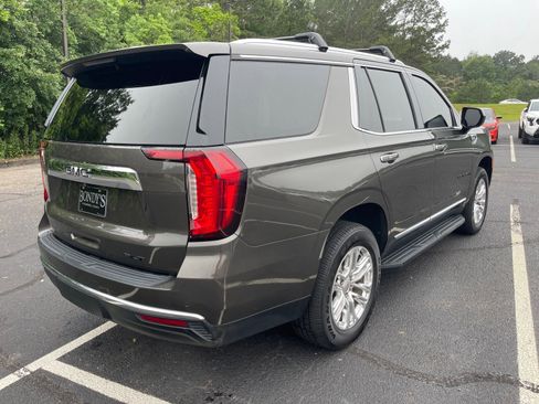 Used 2021 GMC Yukon SLT AWD/4WD image 17