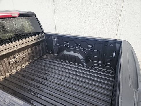 Used 2024 Chevrolet Silverado 1500 LT w/ Protection Package AWD/4WD image 5