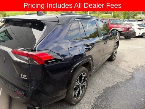 Used 2025 Toyota RAV4 XSE w/ Premium Package AWD/4WD image 23