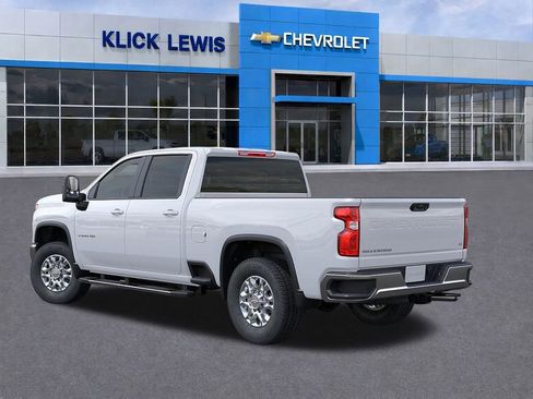 New 2026 Chevrolet Silverado 2500 LT image 3