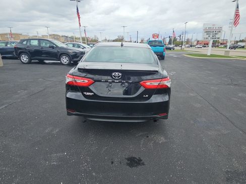 Used 2020 Toyota Camry LE FWD image 4