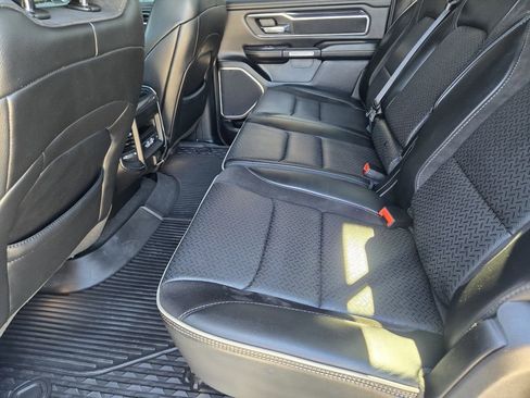 Used 2022 RAM 1500 Laramie AWD/4WD image 37