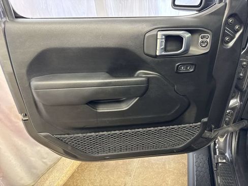 Used 2021 Jeep Wrangler Unlimited Sport AWD/4WD image 21