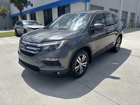 Used 2017 Honda Pilot EX-L image 3