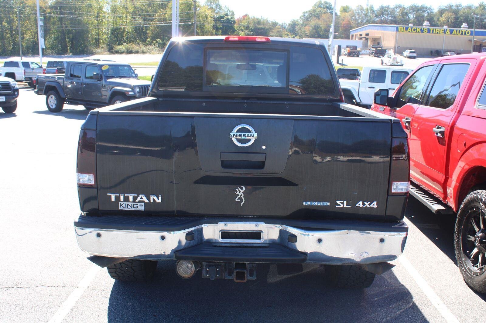 Used 2012 Nissan Titan SL w/ SL Technology Pkg AWD/4WD image 5