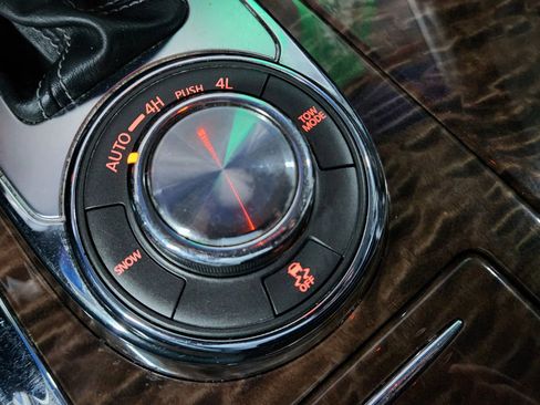 Used 2018 Nissan Armada SV w/ Driver Package image 35