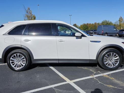 Used 2024 MAZDA CX-90 Plug-In Hybrid w/ Preferred image 11