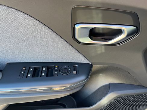 New 2025 Kia K4 EX image 14