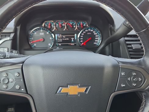 Used 2019 Chevrolet Tahoe LT w/ Luxury Package AWD/4WD image 12