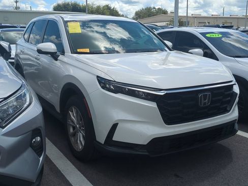 Used 2024 Honda CR-V EX image 2
