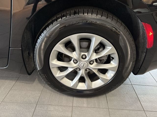 Used 2026 Chrysler Pacifica Limited FWD image 7