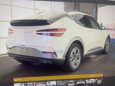 Used 2025 Genesis GV60 RWD image 4