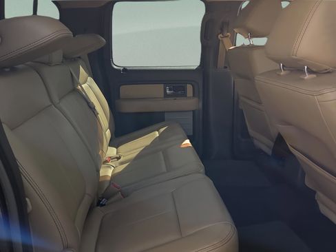 Used 2014 Ford F150 XLT w/ Equipment Group 302A Luxury image 14