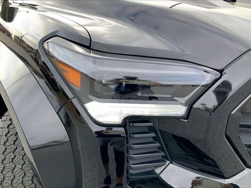 Used 2024 Toyota Tacoma TRD Pro image 26