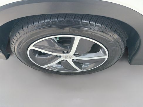 Certified 2022 Honda HR-V EX image 34
