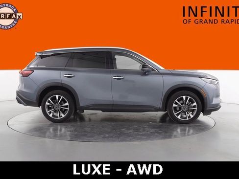 Used 2023 INFINITI QX60 Luxe image 8