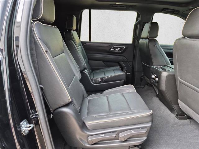 Used 2022 GMC Yukon XL SLT w/ SLT Premium Package AWD/4WD image 20