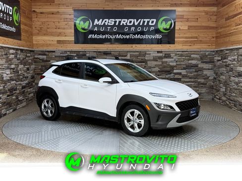 Used 2023 Hyundai Kona SEL image 1