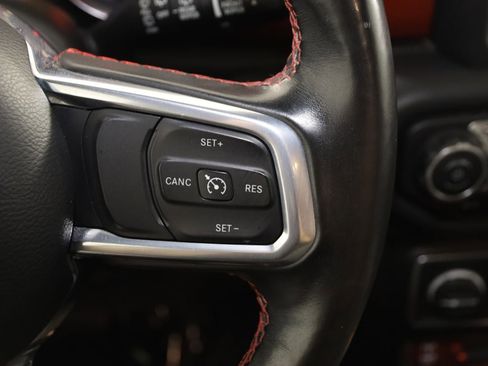 Used 2019 Jeep Wrangler Unlimited Rubicon AWD/4WD image 36