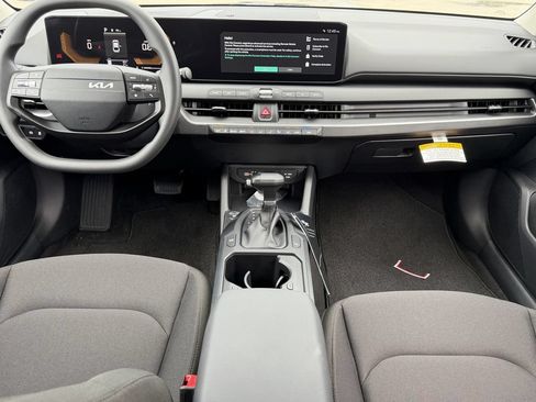 New 2026 Kia K4 FWD image 17