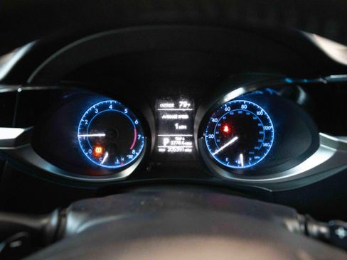 Used 2015 Toyota Corolla S FWD image 16