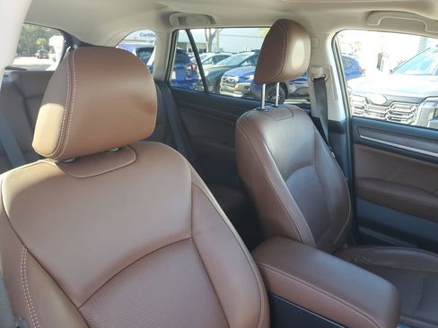 Used 2019 Subaru Outback 3.6R Touring image 21