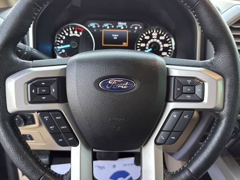 Used 2016 Ford F150 Lariat w/ Equipment Group 502A Luxury image 15