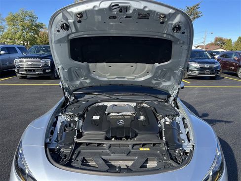 Used 2022 Mercedes-Benz SL 63 AMG 4MATIC image 23