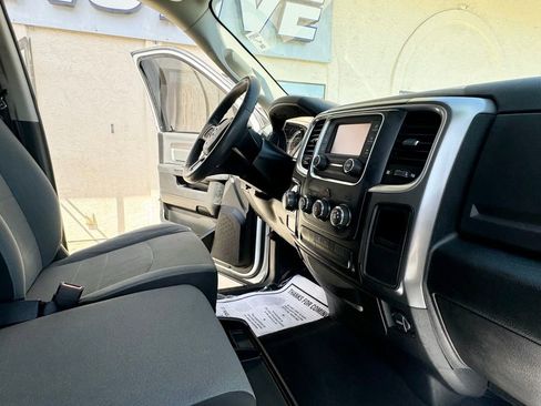 Used 2021 RAM 1500 Classic SLT image 26