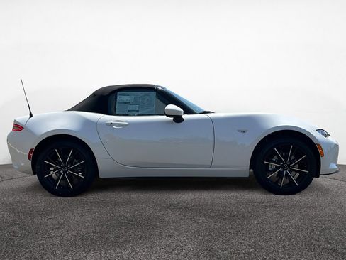 New 2025 MAZDA MX-5 Miata Grand Touring w/ Weather Package image 7