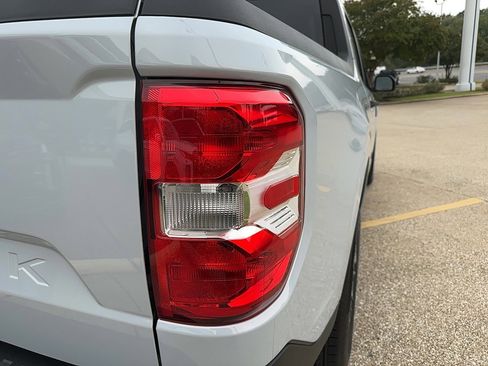 Used 2025 Ford Maverick XLT w/ Equipment Group 302A image 12