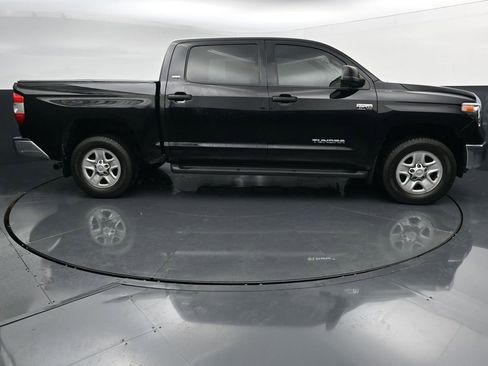 Used 2021 Toyota Tundra SR5 AWD/4WD image 9