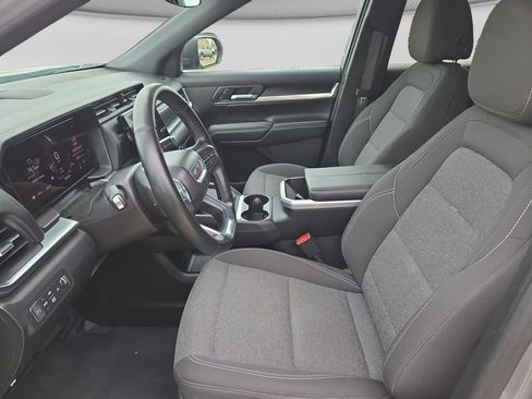 Used 2025 GMC Terrain Elevation AWD/4WD image 14