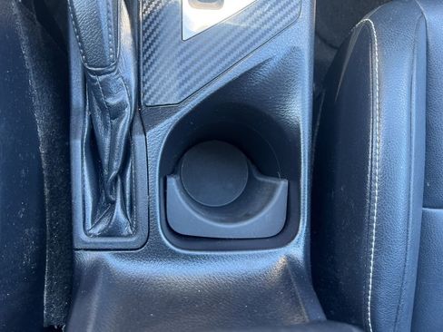 Used 2014 Toyota RAV4 Limited image 21