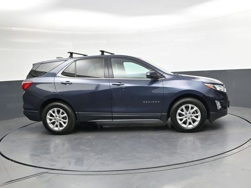 Used 2018 Chevrolet Equinox LT FWD image 3
