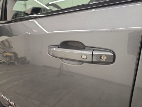 Used 2021 GMC Sierra 1500 AT4 AWD/4WD image 23