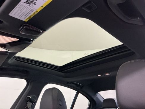 Certified 2025 BMW 330i Sedan w/ M Sport Package image 23