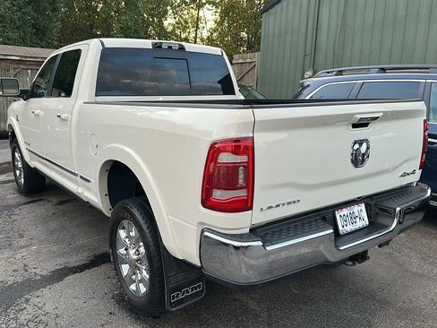 Used 2022 RAM 2500 Limited AWD/4WD image 4