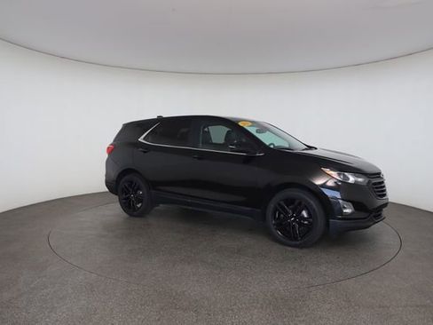 Used 2021 Chevrolet Equinox LT FWD image 26