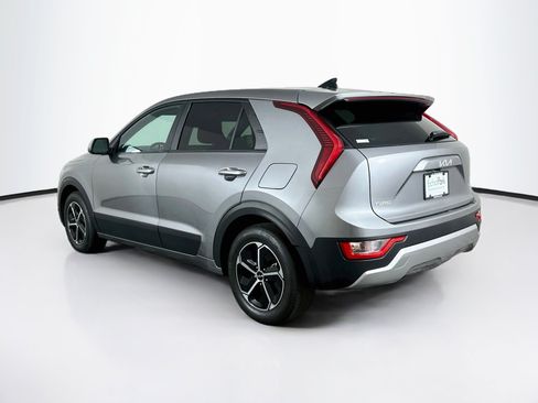 Used 2026 Kia Niro LX FWD image 5
