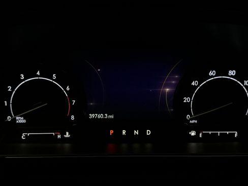 Used 2022 Lincoln Corsair STANDARD w/ Premium Package image 9