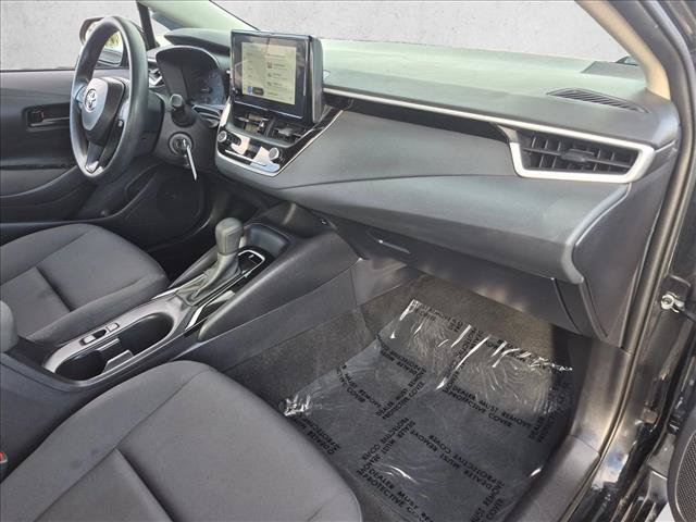Used 2025 Toyota Corolla LE FWD image 26