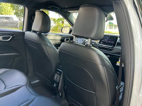 New 2026 Jeep Compass Limited image 34
