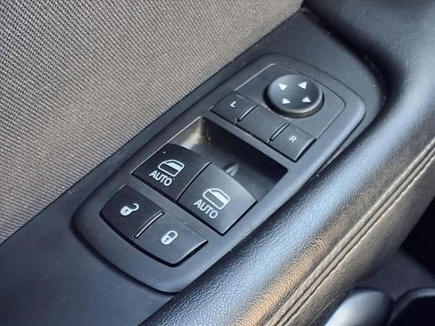 Used 2022 Dodge Challenger GT w/ Blacktop Package image 15