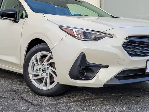 New 2025 Subaru Impreza 2.0i image 3