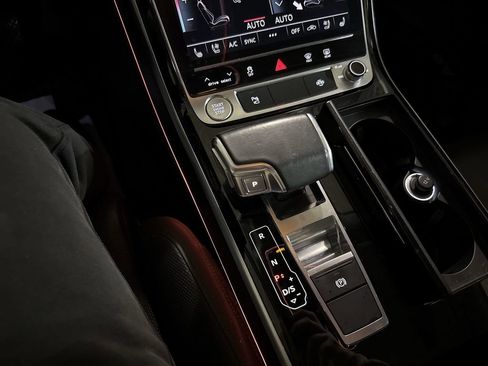 Used 2020 Audi A8 L 4.0T w/ Executive Package image 22